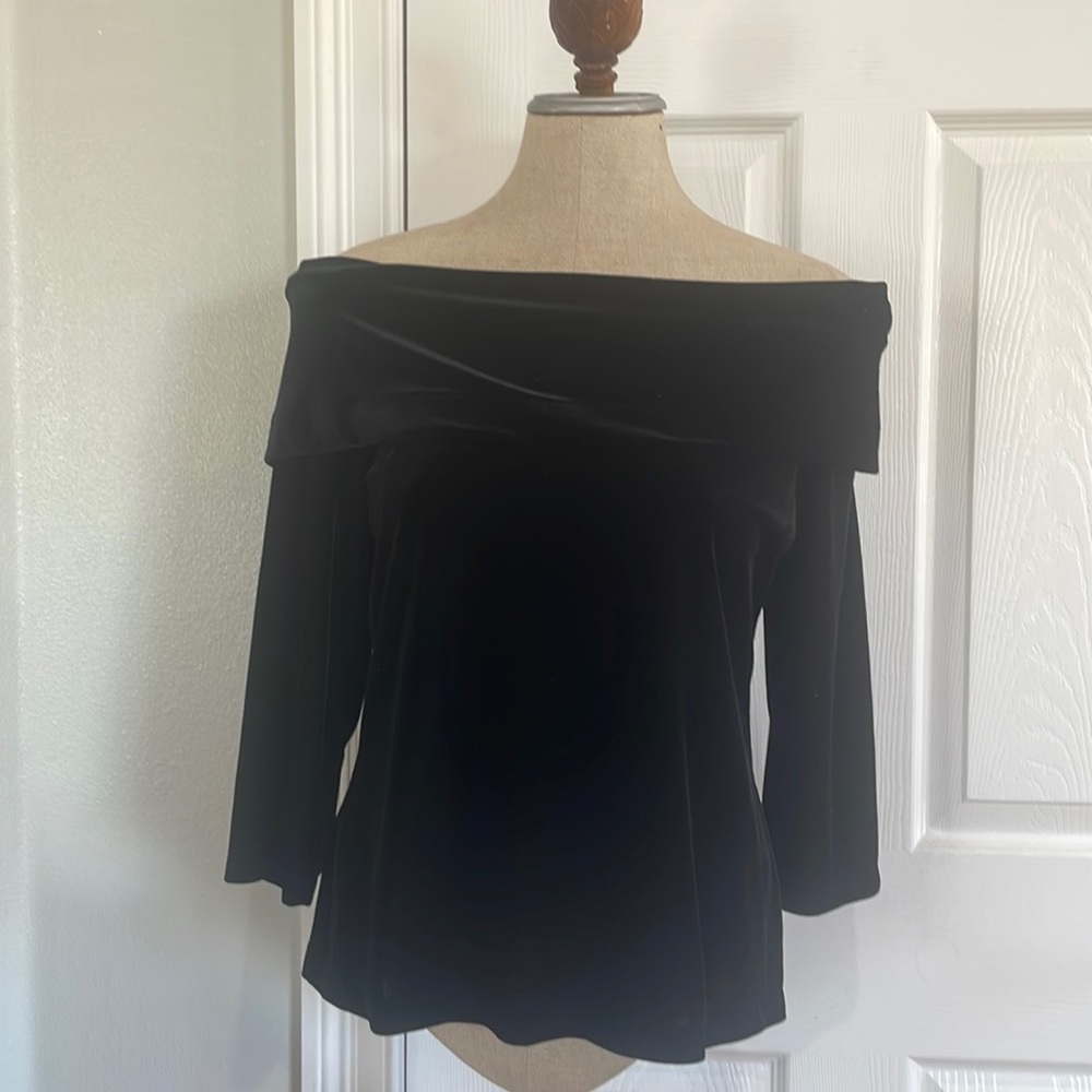 New York & company stretch top off the shoulder velvet 3/4 sleeve women’s size M